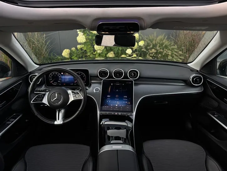 Mercedes-Benz C-Class 2022 photo 2