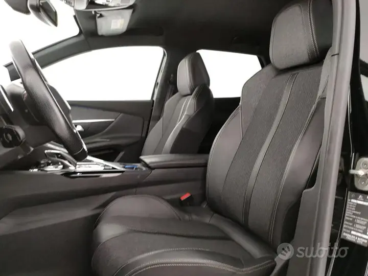 Peugeot 3008 2020 photo 5