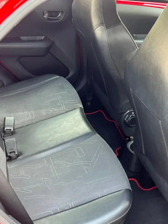 Toyota Aygo 2015 photo 2