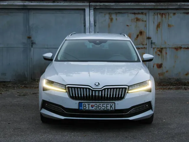 Skoda Superb Combi