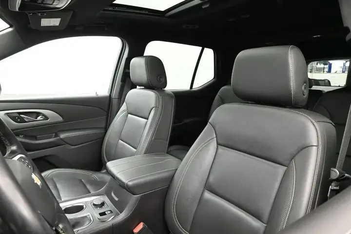 Chevrolet Traverse 2023 photo 4