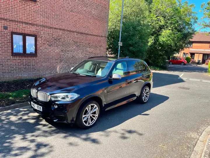 BMW X5 2017 photo 2