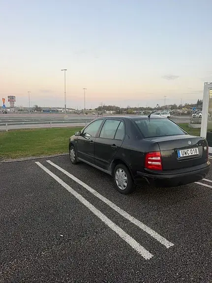 Skoda Fabia 2004 photo 5