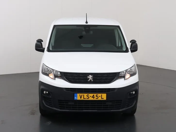 Peugeot Partner 2021 photo 3