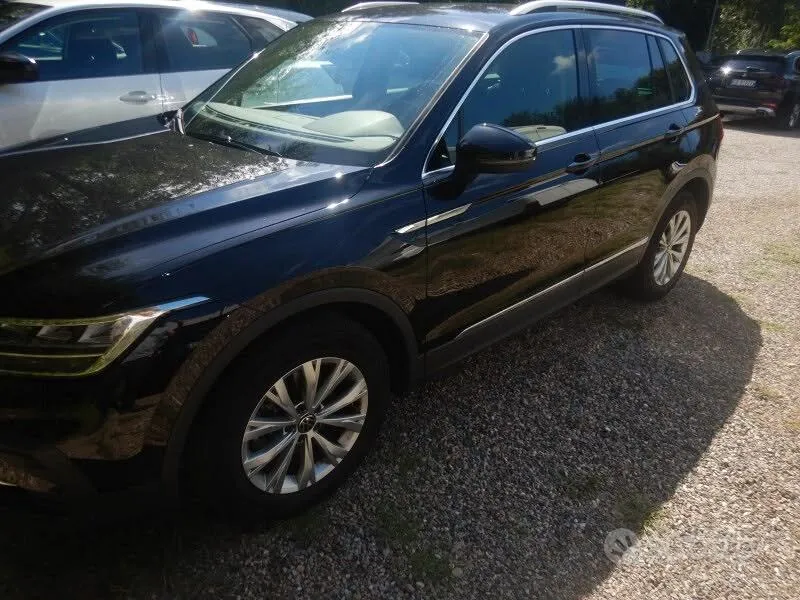 Volkswagen Tiguan 2022 photo 3