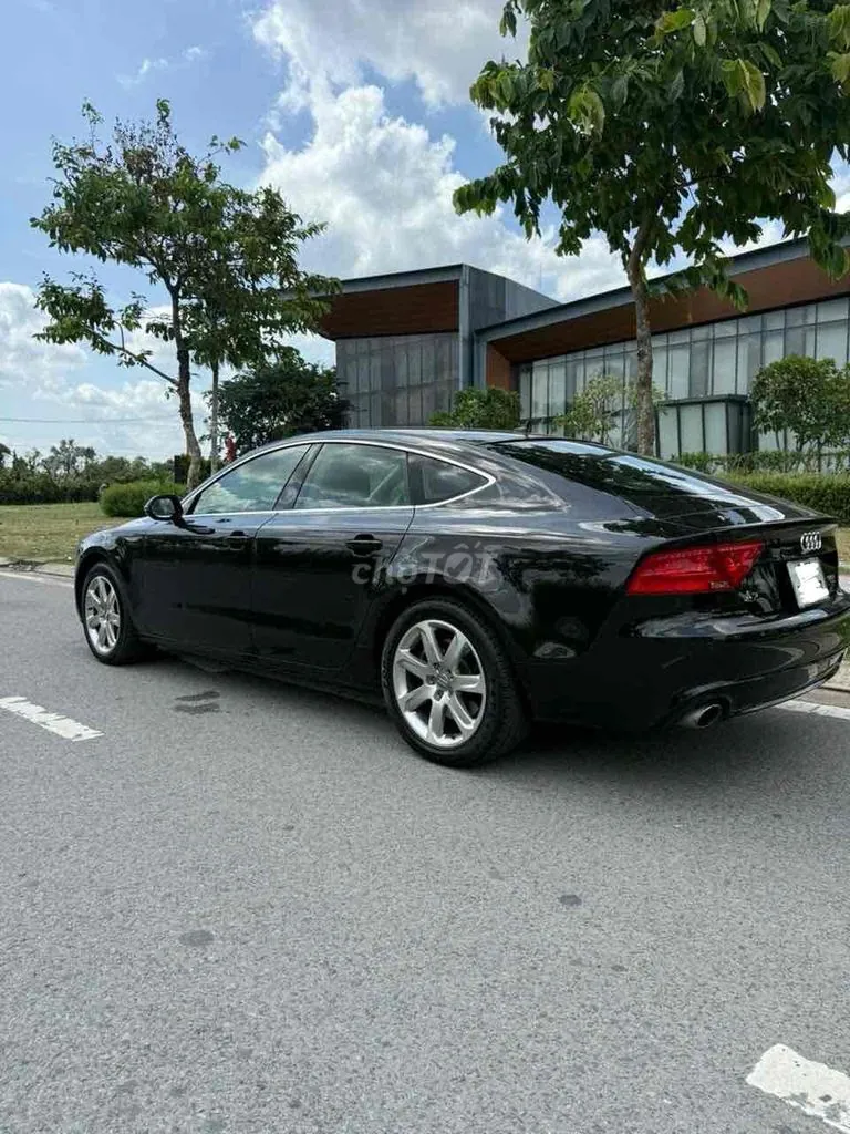 Audi A7 2014 photo 3