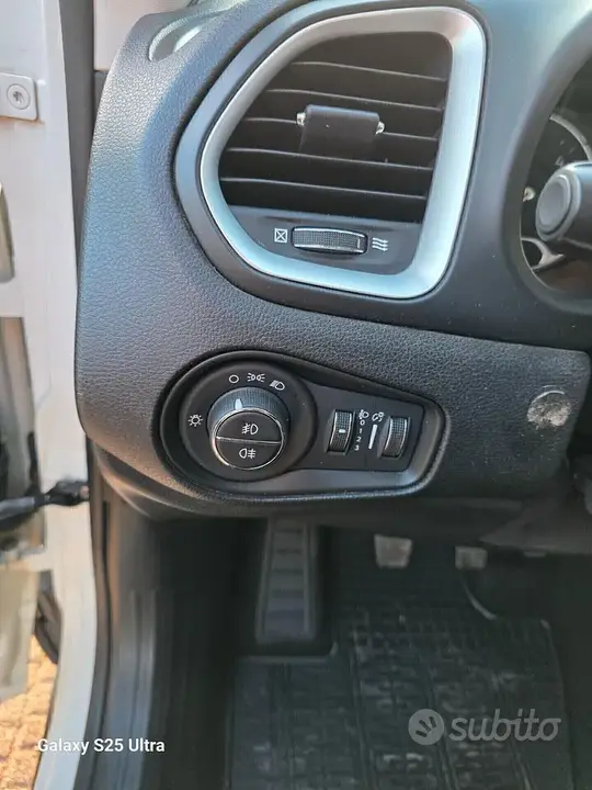 Jeep Renegade 2017 photo 4