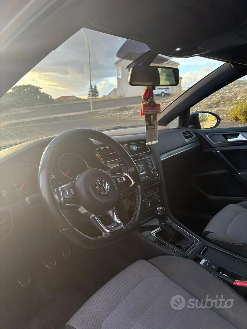 Volkswagen Golf 2016 photo 4