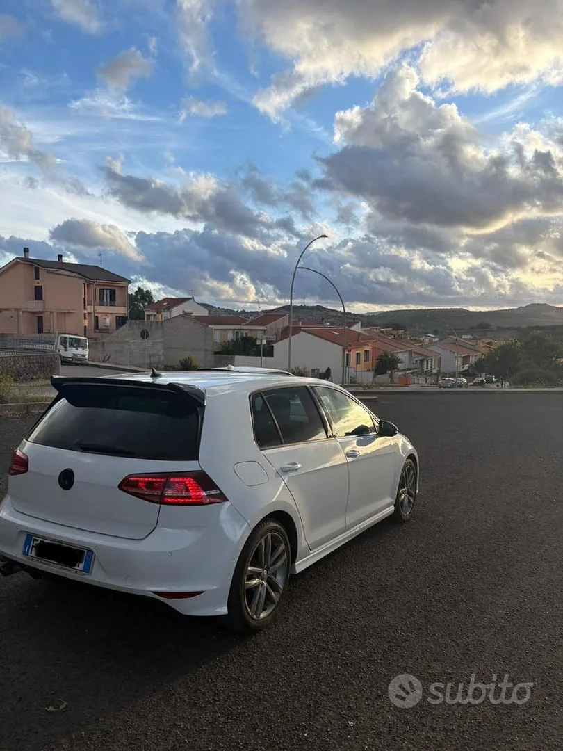 Volkswagen Golf 2016 photo 2