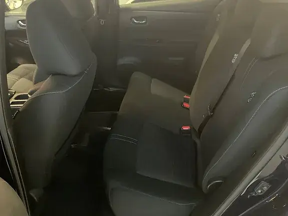 Nissan Leaf 2023 photo 5