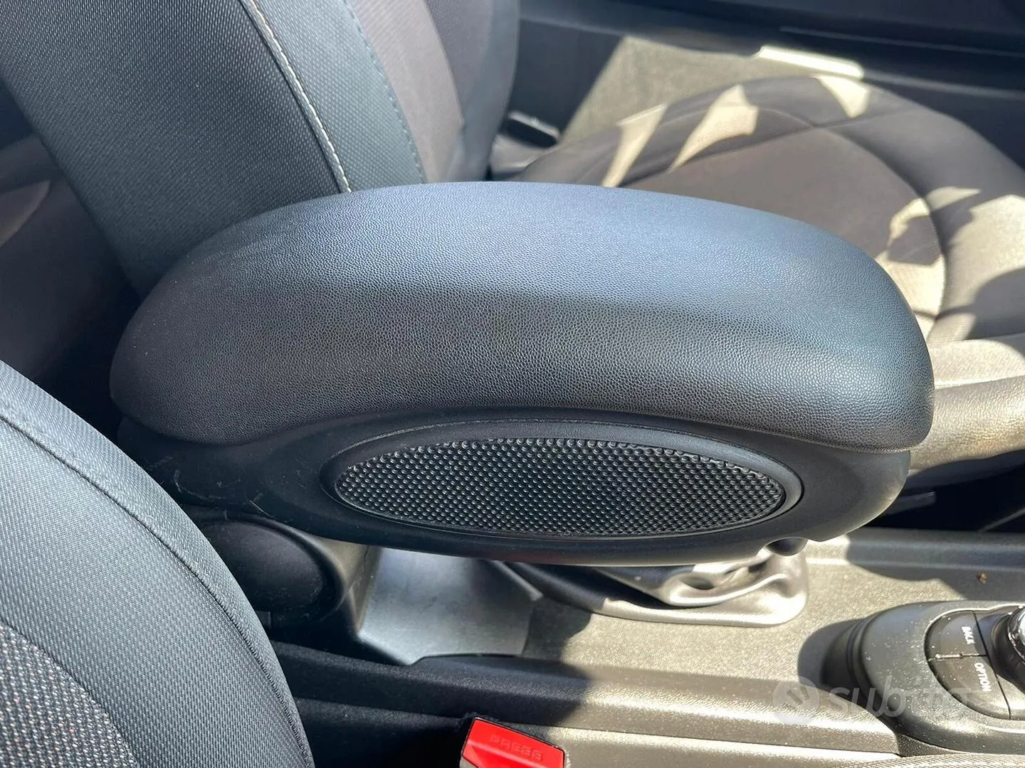 Mini Cooper 2016 photo 4