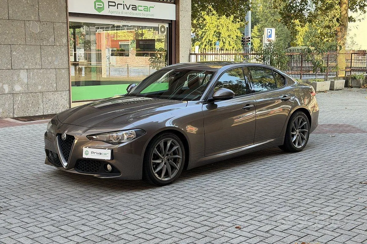 Alfa Romeo Giulia