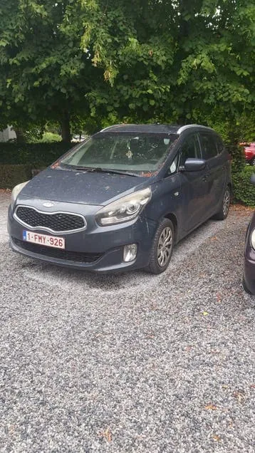 Kia Carens