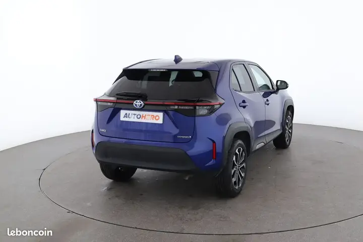 Toyota Yaris Cross 2022 photo 3