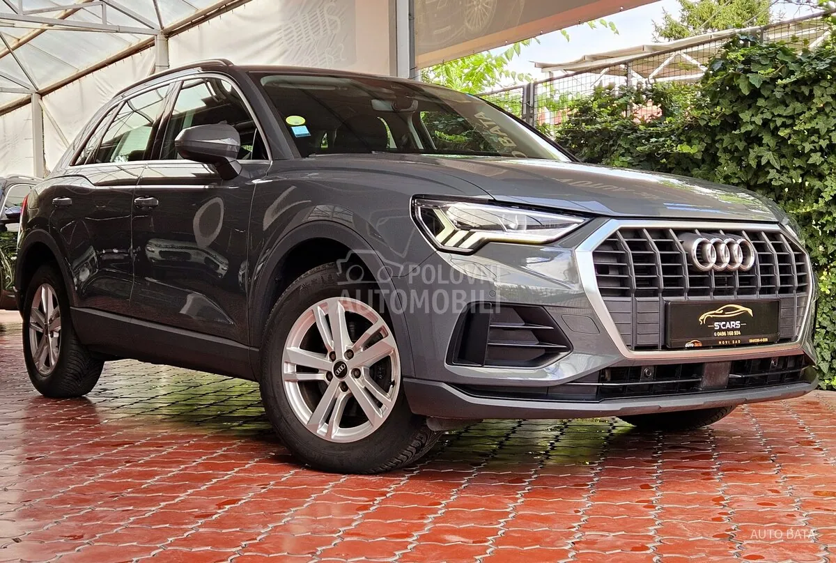 Audi Q3 2022 photo 5