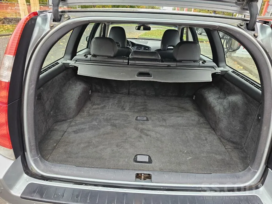Volvo V70 2006 photo 5