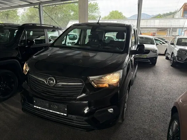 Opel Combo 2019 photo 2