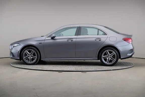 Mercedes-Benz A250 E 2021 photo 4