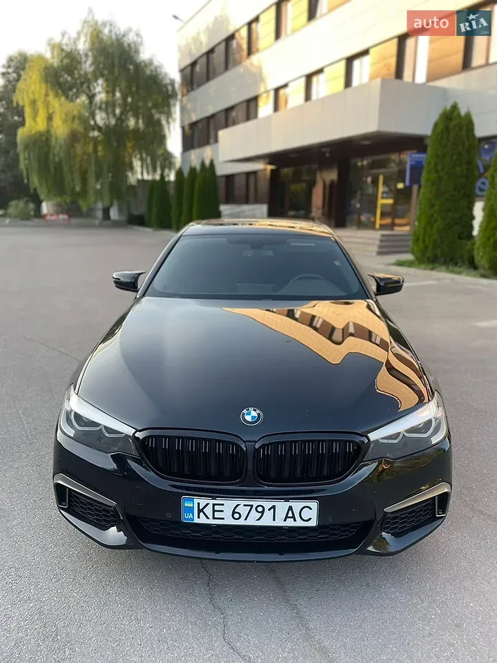 BMW 5 Series 2017 photo 3