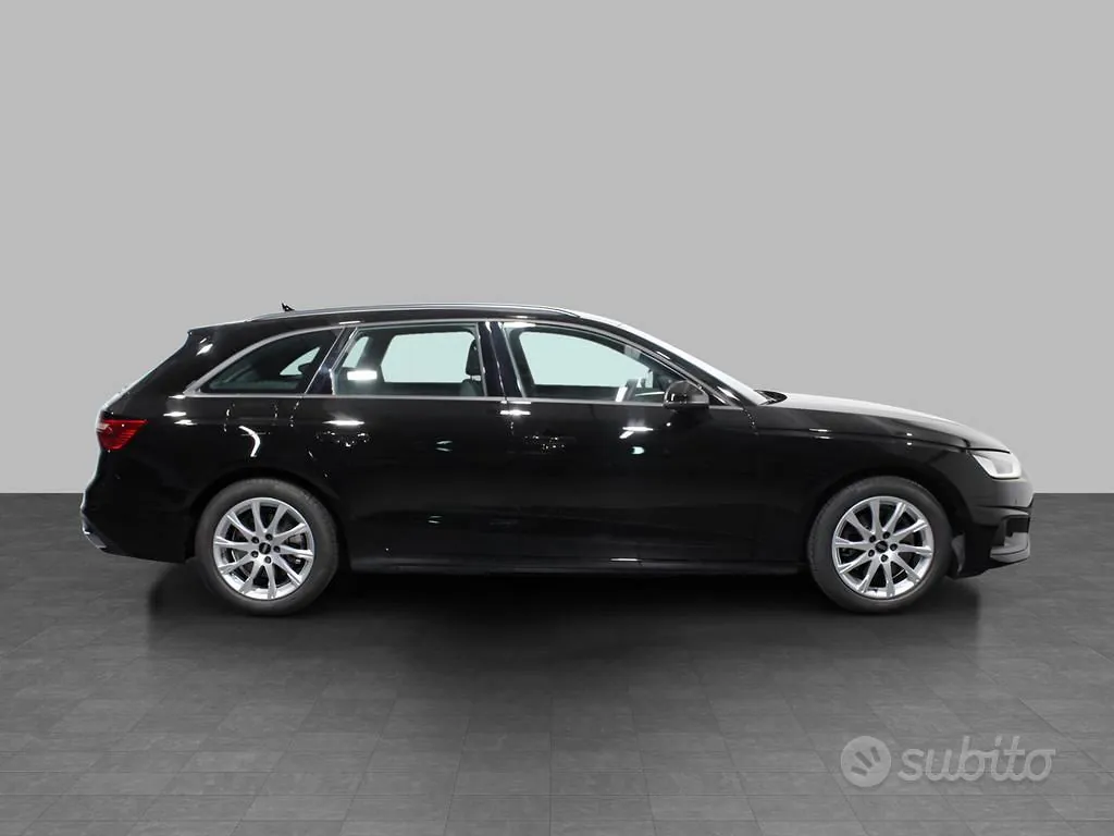 Audi A4 Avant 2024 photo 3