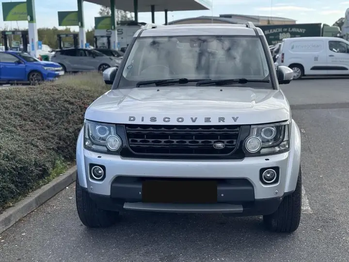 Land Rover Discovery 4 2015 photo 2