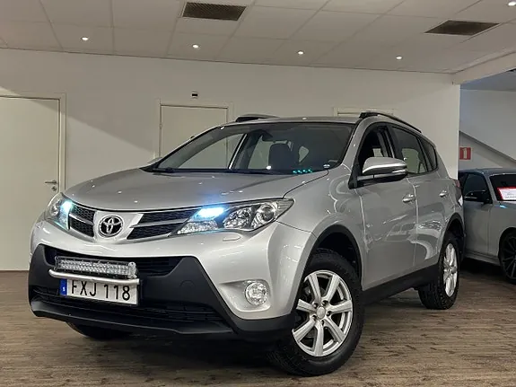 Toyota Rav4 2015 photo 3