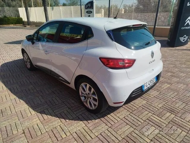 Renault Clio 2017 photo 5