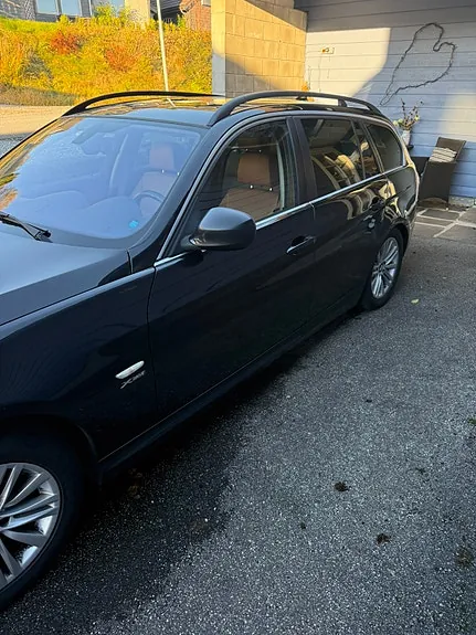 BMW 3 Series 2009 photo 3