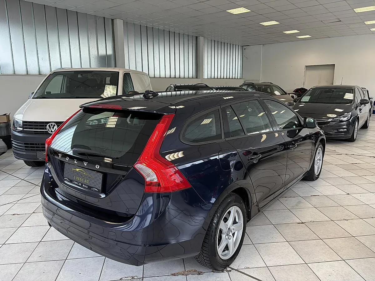 Volvo V60 2018 photo 3