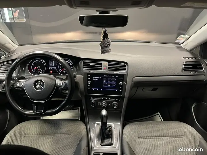Volkswagen Golf 2020 photo 3