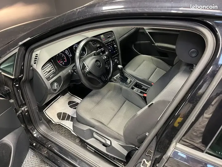 Volkswagen Golf 2020 photo 5