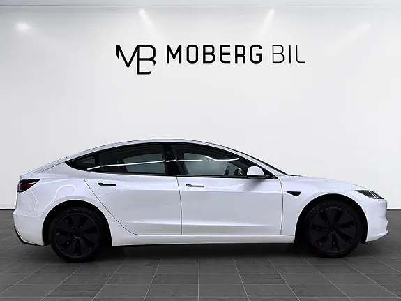 Tesla Model 3 2025 photo 5