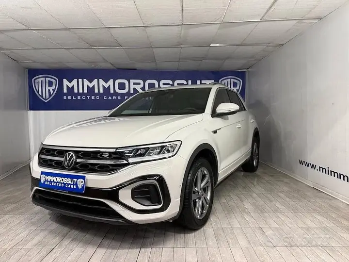 Volkswagen T-Roc 2023 photo 3