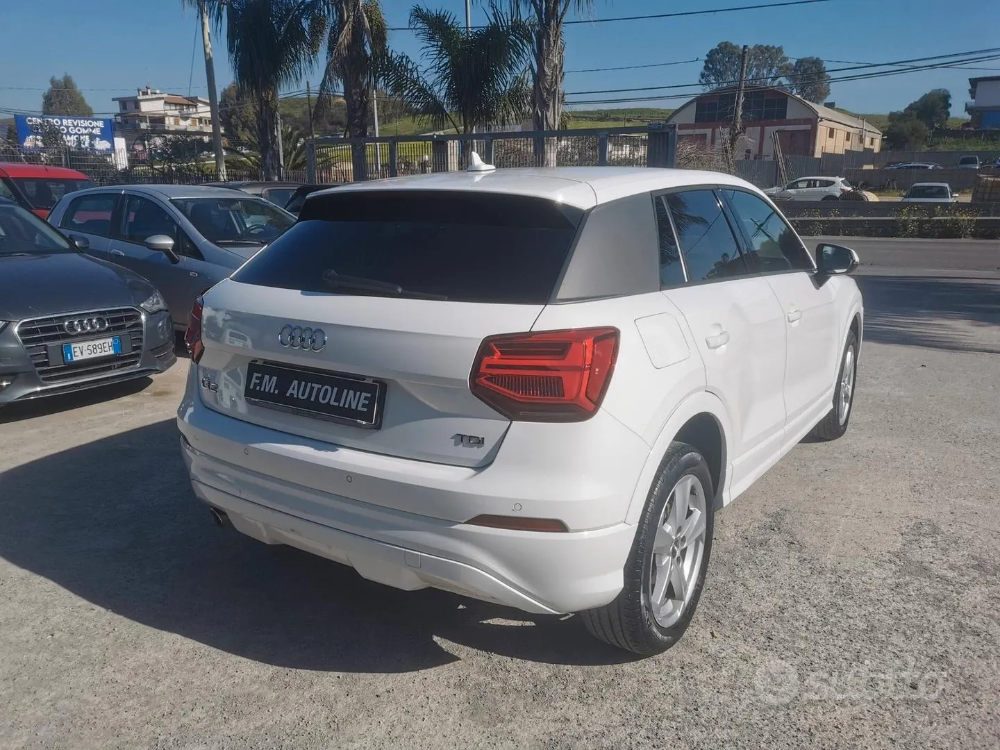 Audi Q2 2016 photo 5