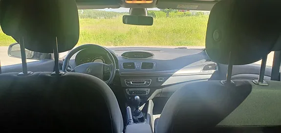 Renault Megane Iii 2014 photo 4