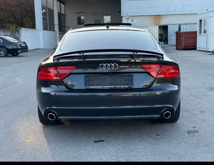 Audi A7 2012 photo 3