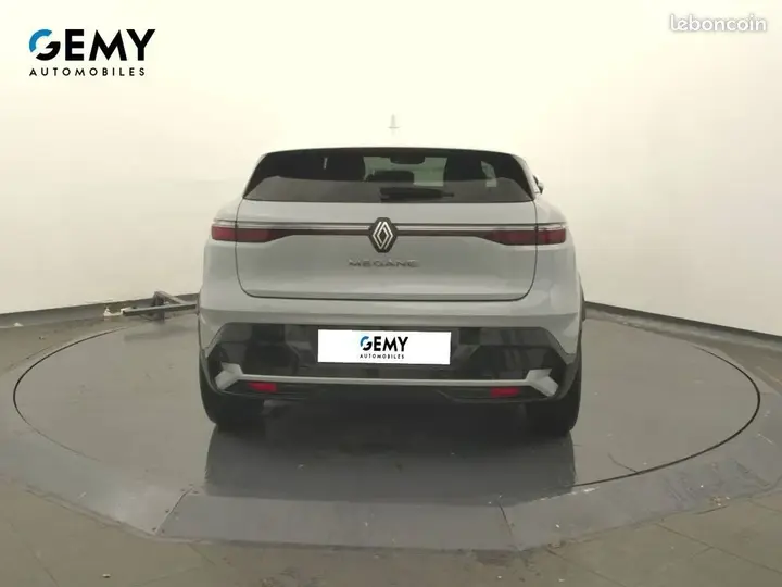 Renault Megane 2023 photo 5