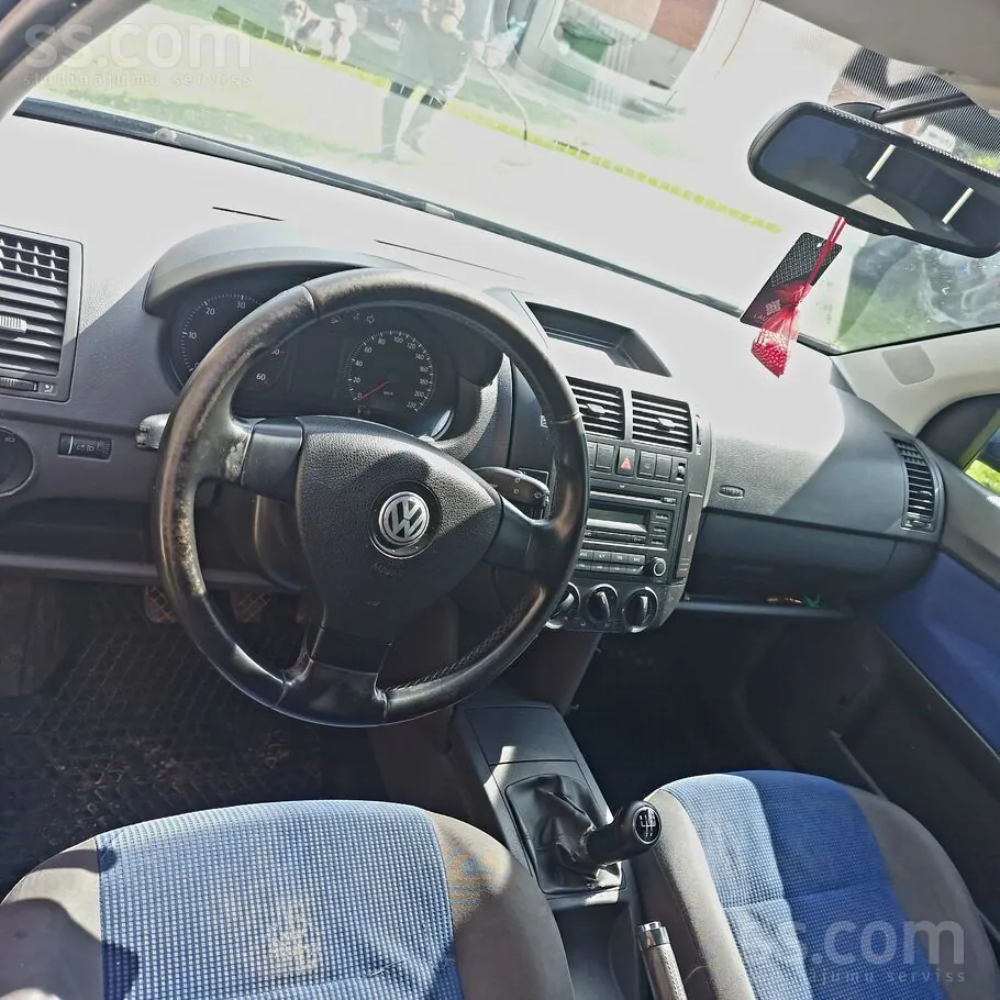 Volkswagen Polo 2007 photo 3