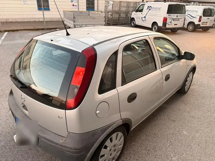 Opel Corsa