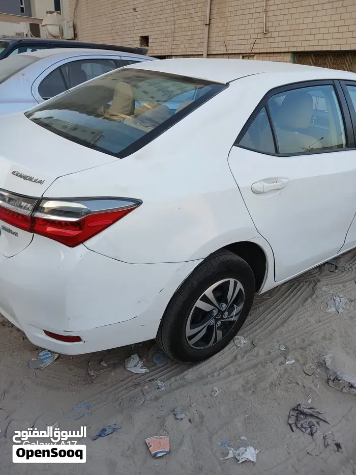 Toyota Corolla 2018 photo 2