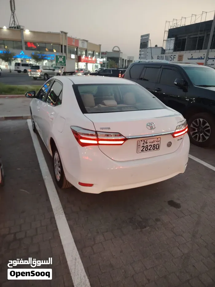 Toyota Corolla 2018 photo 5