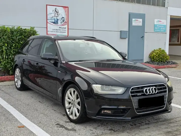 Audi A4 2014 photo 2
