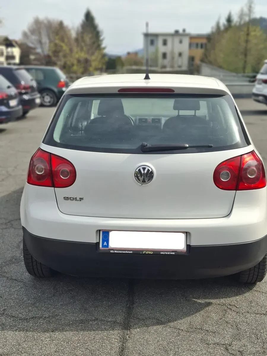 Volkswagen Golf 2008 photo 2