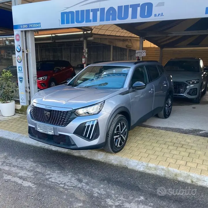 Peugeot 2008 2023 photo 2