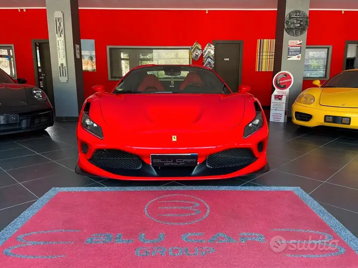 Ferrari F8 Spider 2021 photo 2