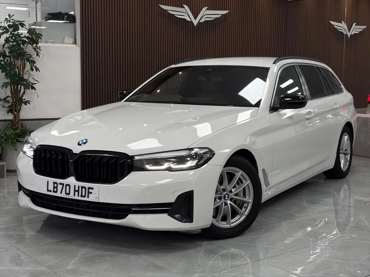 BMW 5 Series 2021 photo 4
