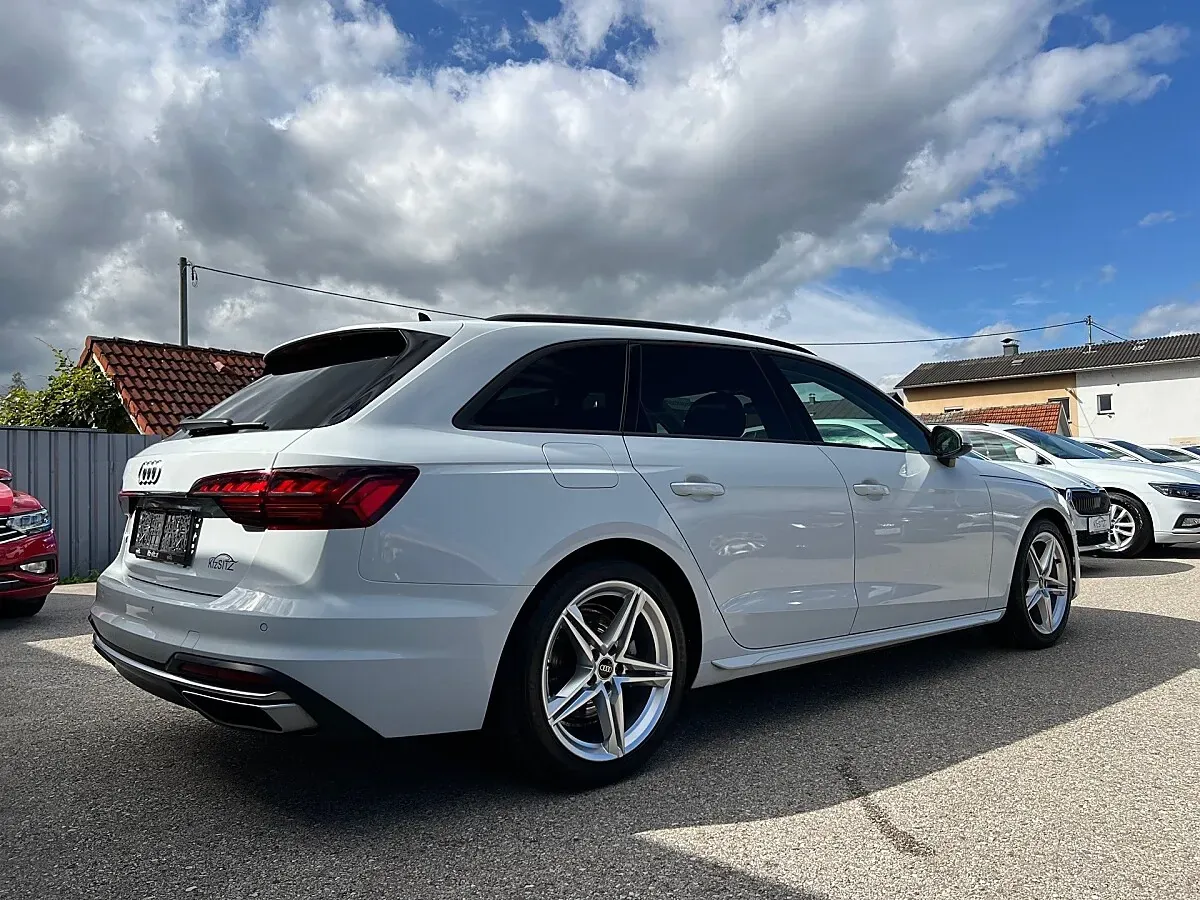 Audi A4 2023 photo 3