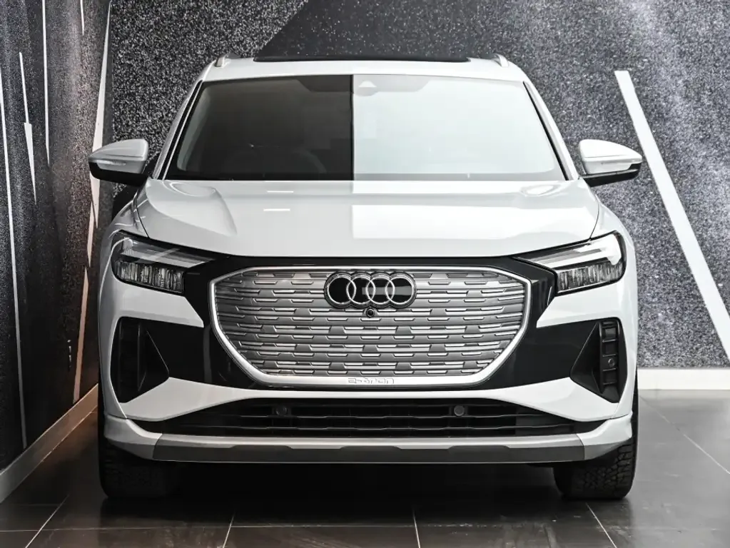 Audi Q4 E-Tron 2025 photo 2