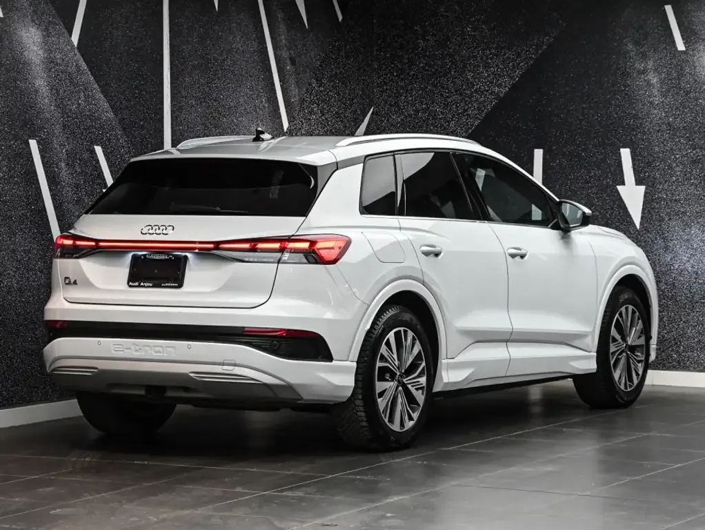 Audi Q4 E-Tron 2025 photo 4