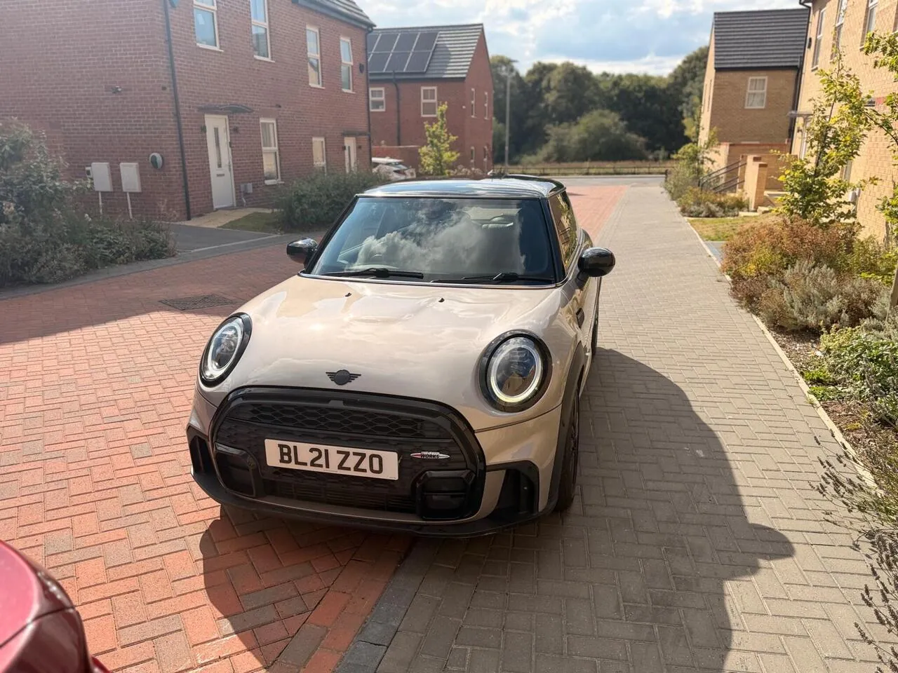 Mini Hatch 2021 photo 3